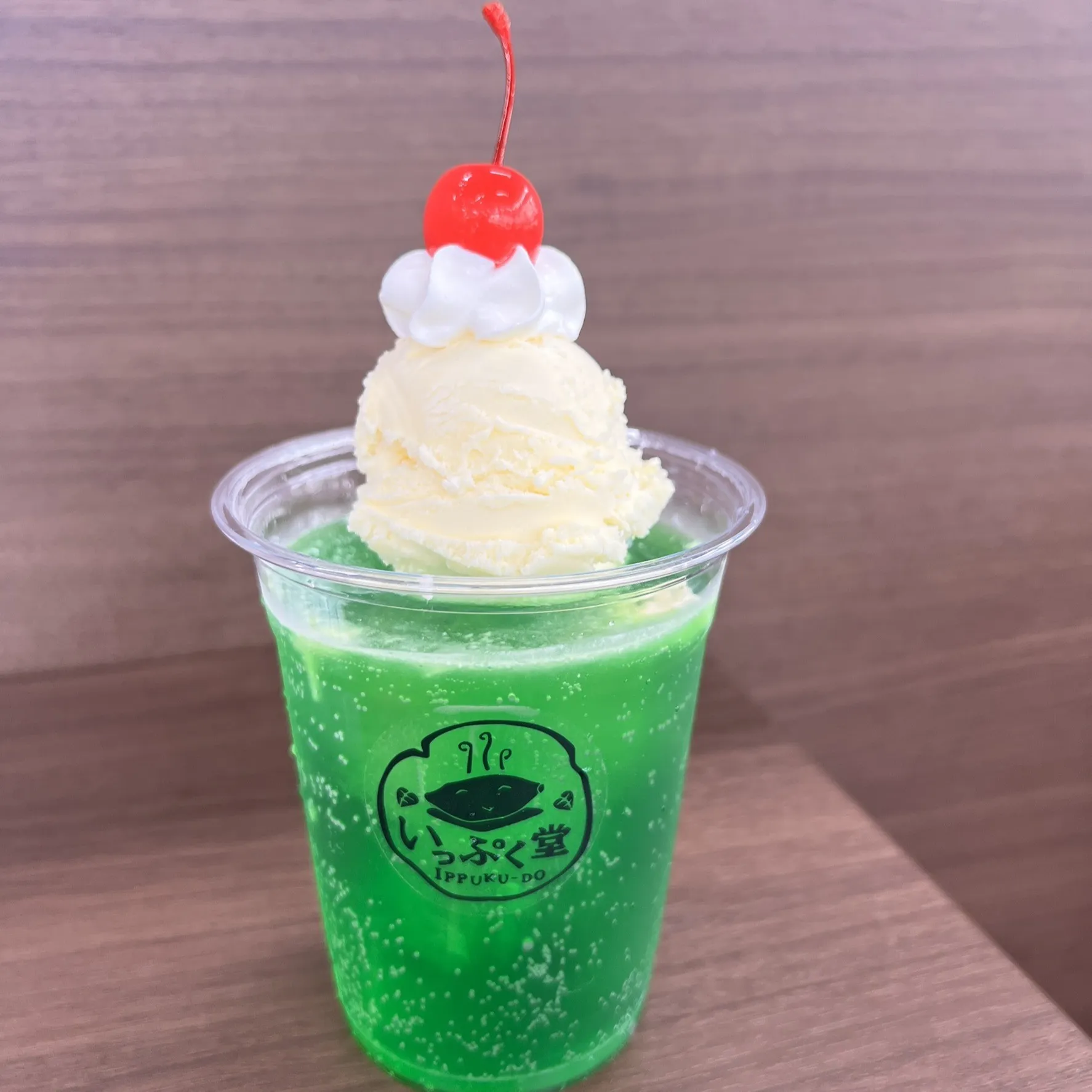 クリームソーダ