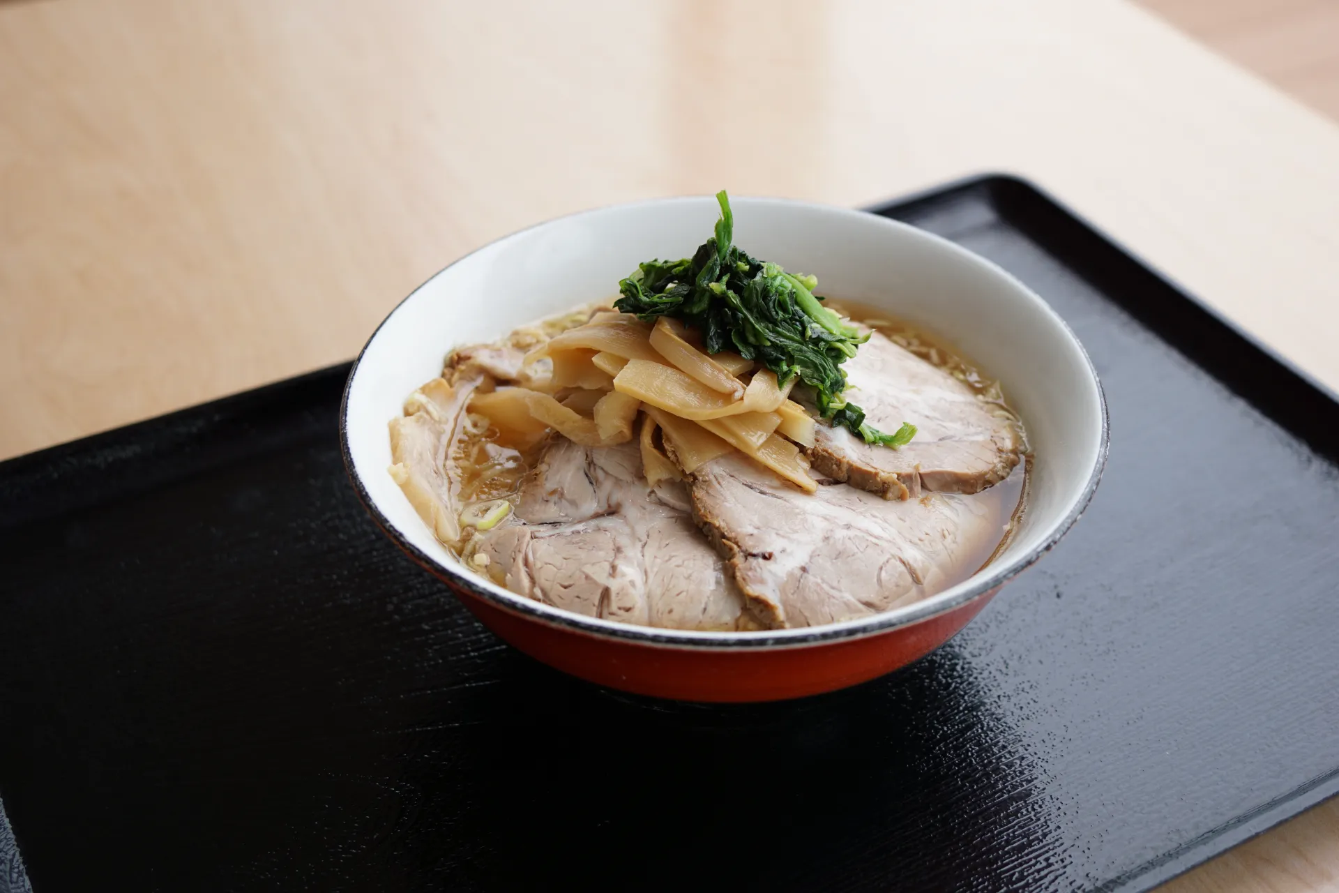 林SPFポークチャーシュー醤油ラーメン